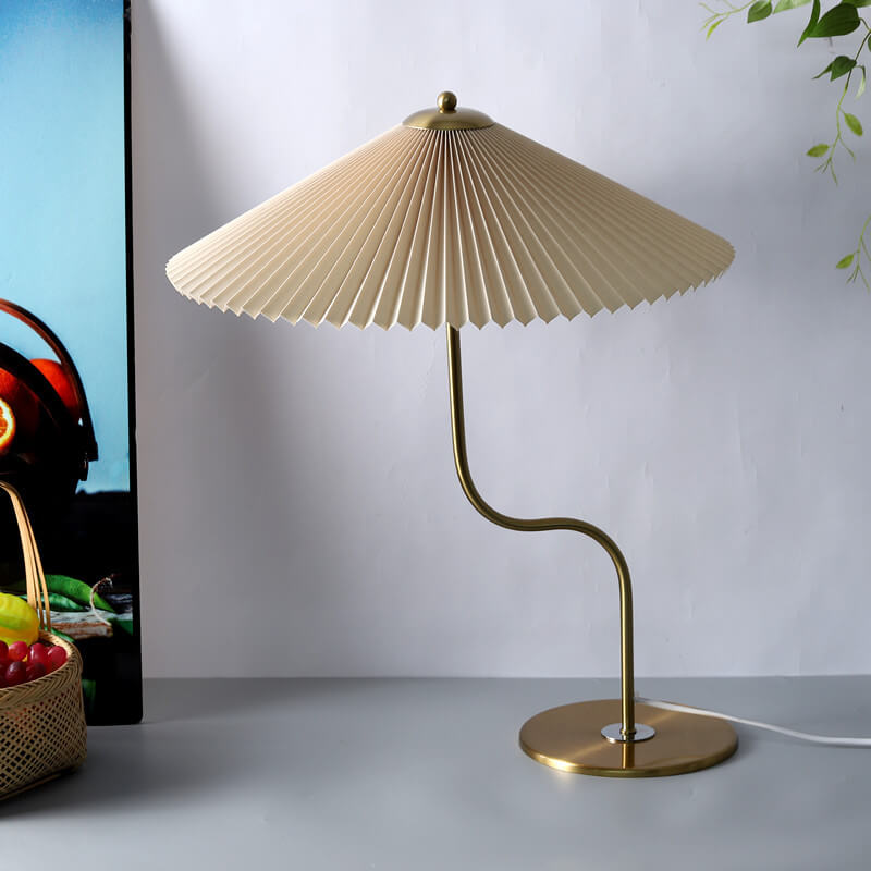 Retro Pleated Shade Table Lamp - Decorative Accent Light