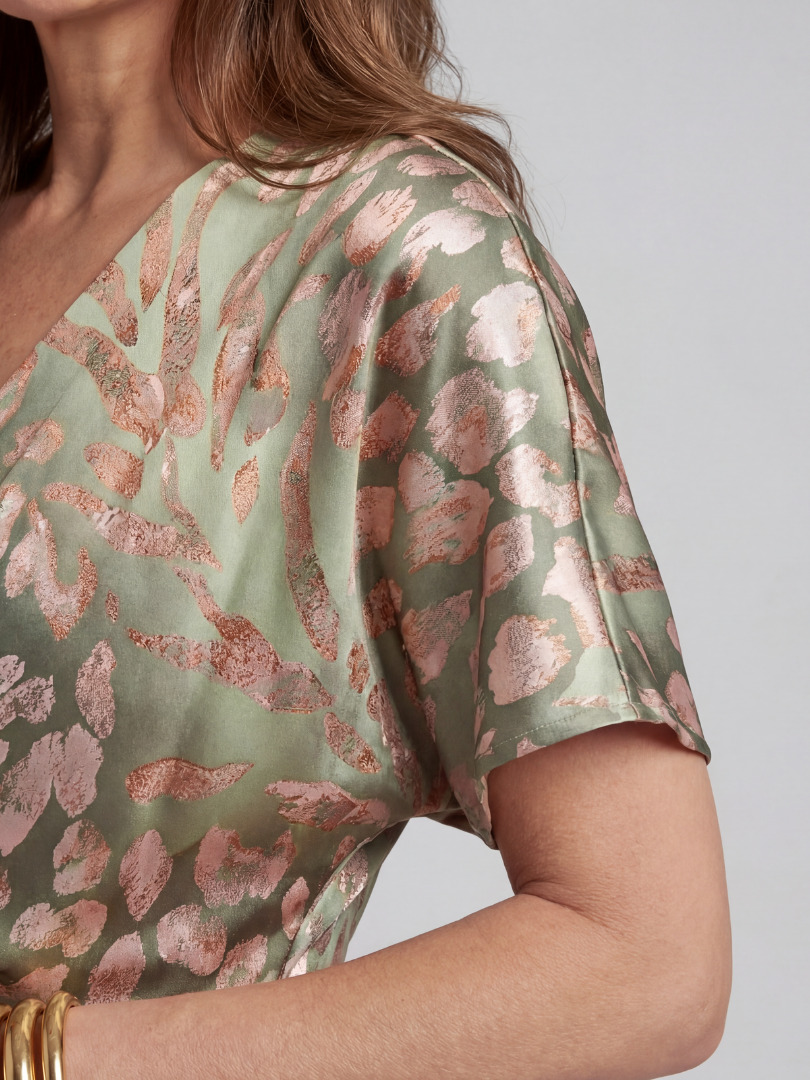 Abstrakt print V-hals snoet talje midikjole - - - {{ product_tags }