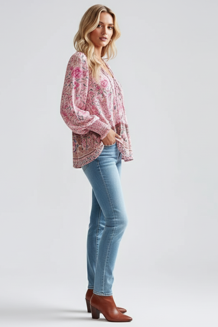 Women's Floral Pattern Blouse with Long Sleeves in Pink - View 3.0 | Roselva