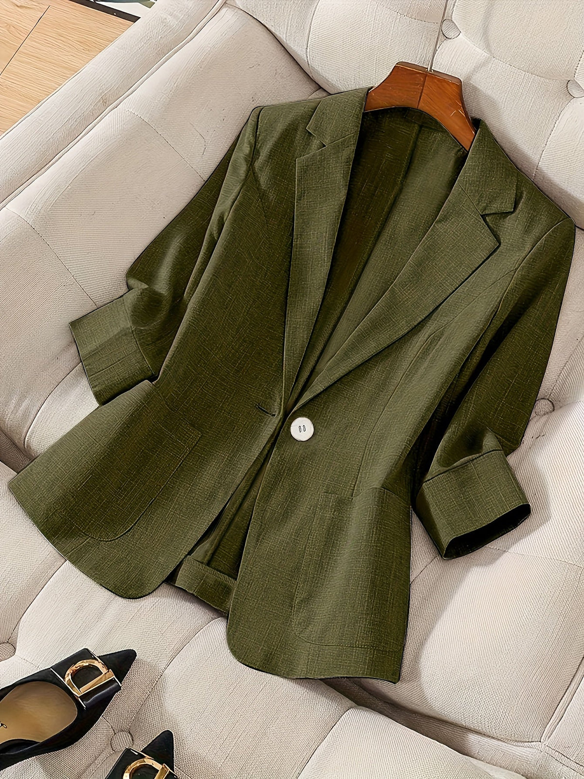 Women's Lightweight Single-Breasted Blazer