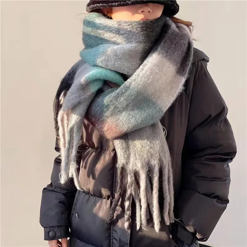 Women's Oversized Winter Scarf with Gradient Color and Fringe