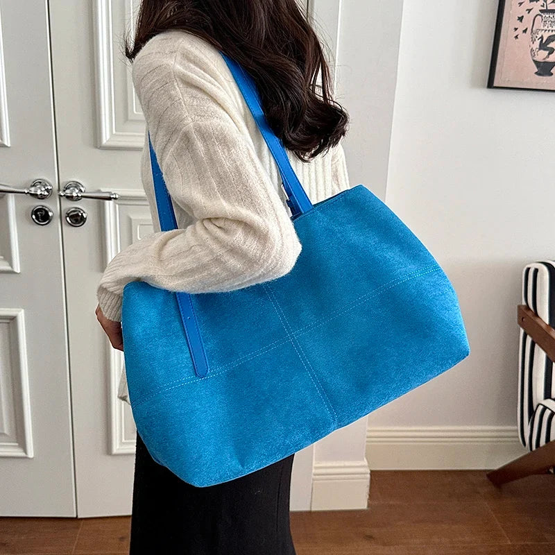 Soft Suede Tote Bag – Minimalist Everyday Shoulder Bag