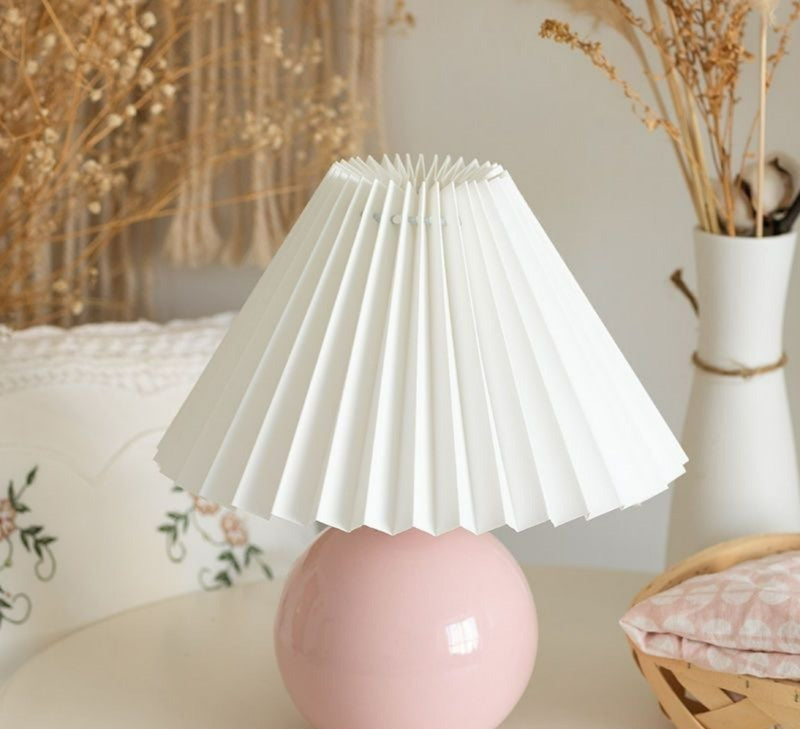 Vintage Heritage Table Lamp - Pleated Shade Nightstand Light