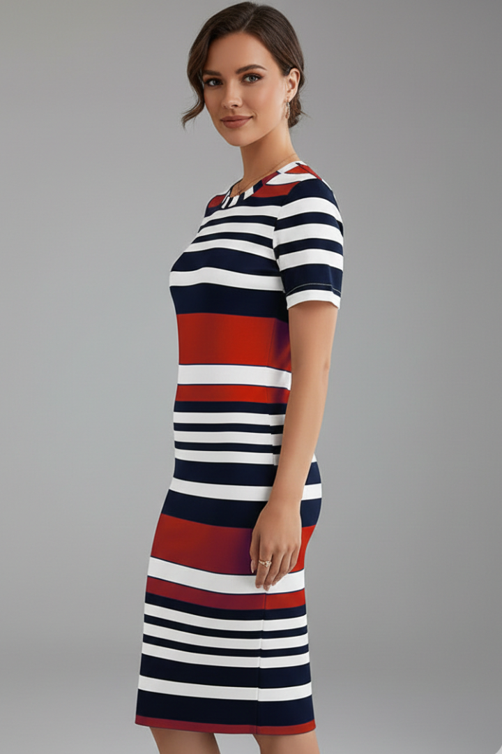 Women's Knee-Length Dress with Short Sleeves in Red - View 4.0 | Roselva