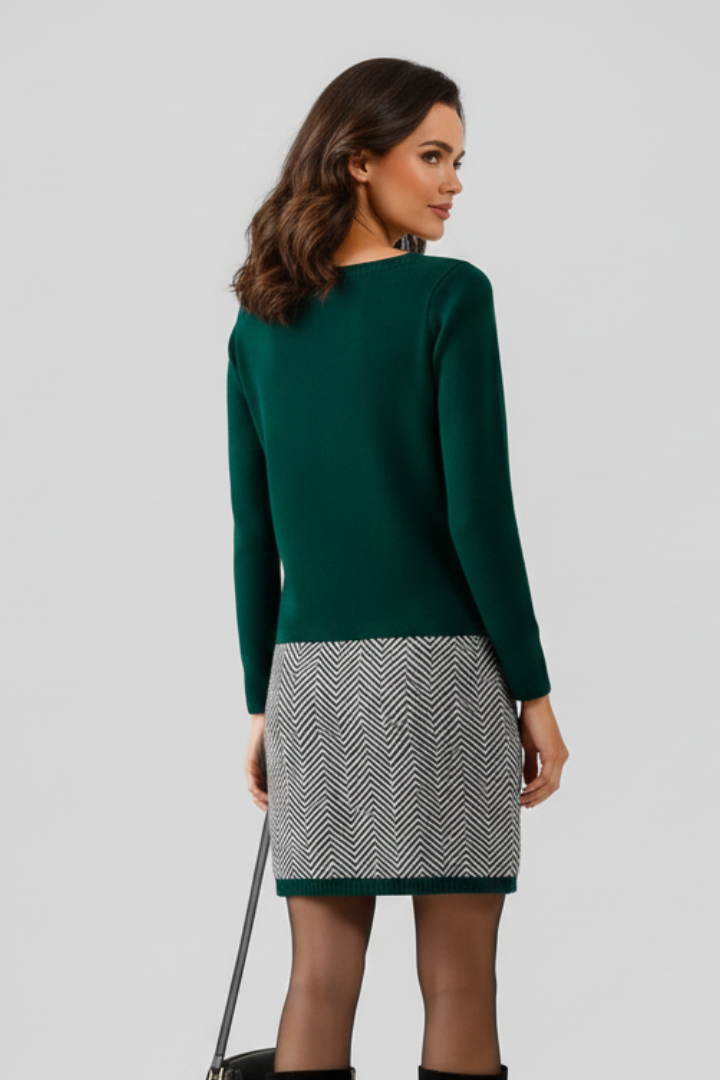 Women's Dress with Round Neckline and Patterned Bottom in Dark Green - View 4.0 | Roselva