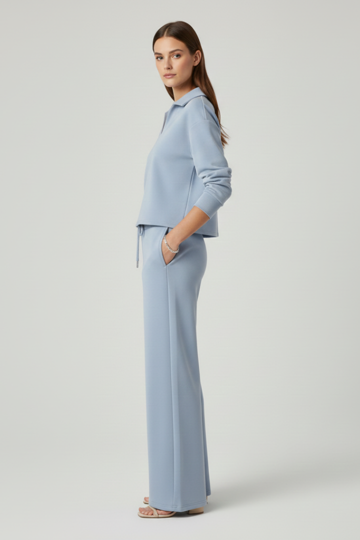 Women's Two-Piece Set with V-Neck Top and Wide-Leg Trousers in Light Blue - View 4.0 | Roselva