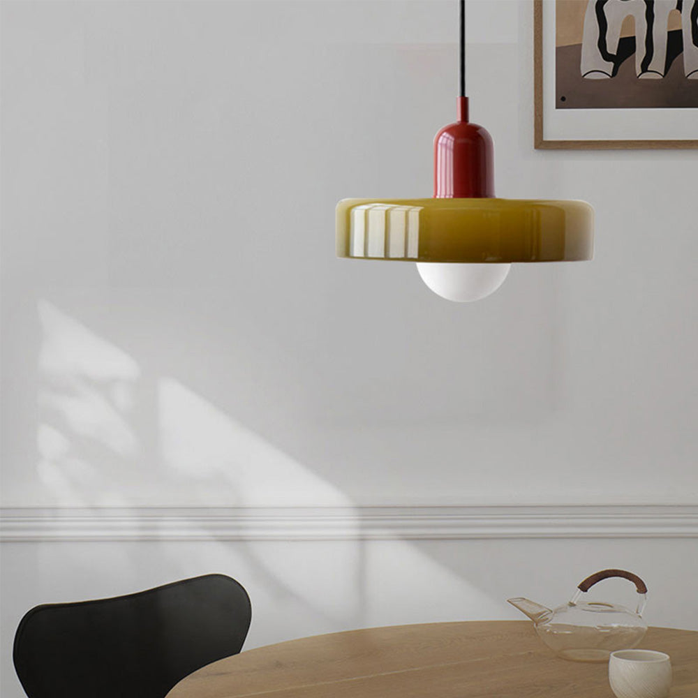 Bauhaus hanglamp van gekleurd glas