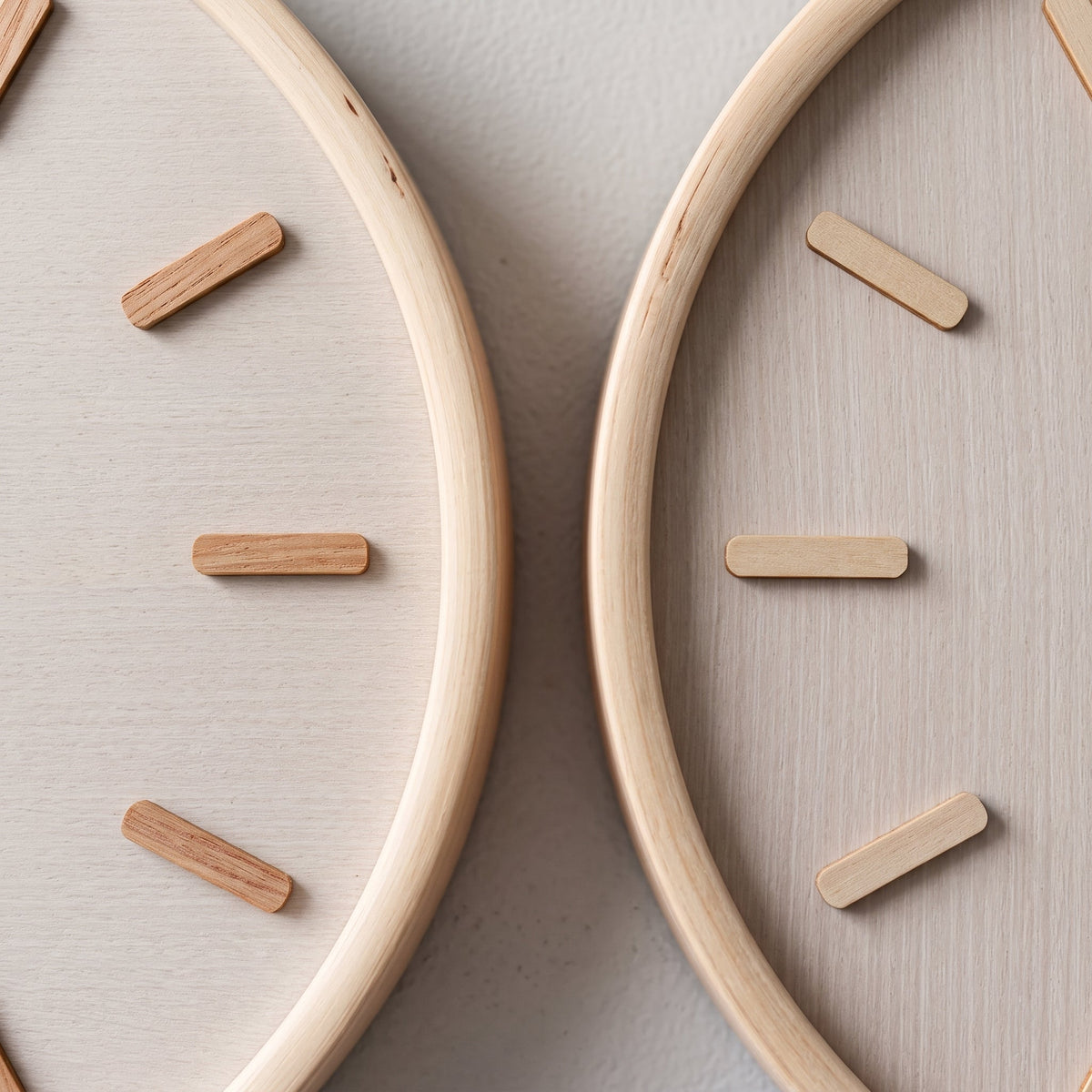 DashClock Silent Wooden Wall Clock