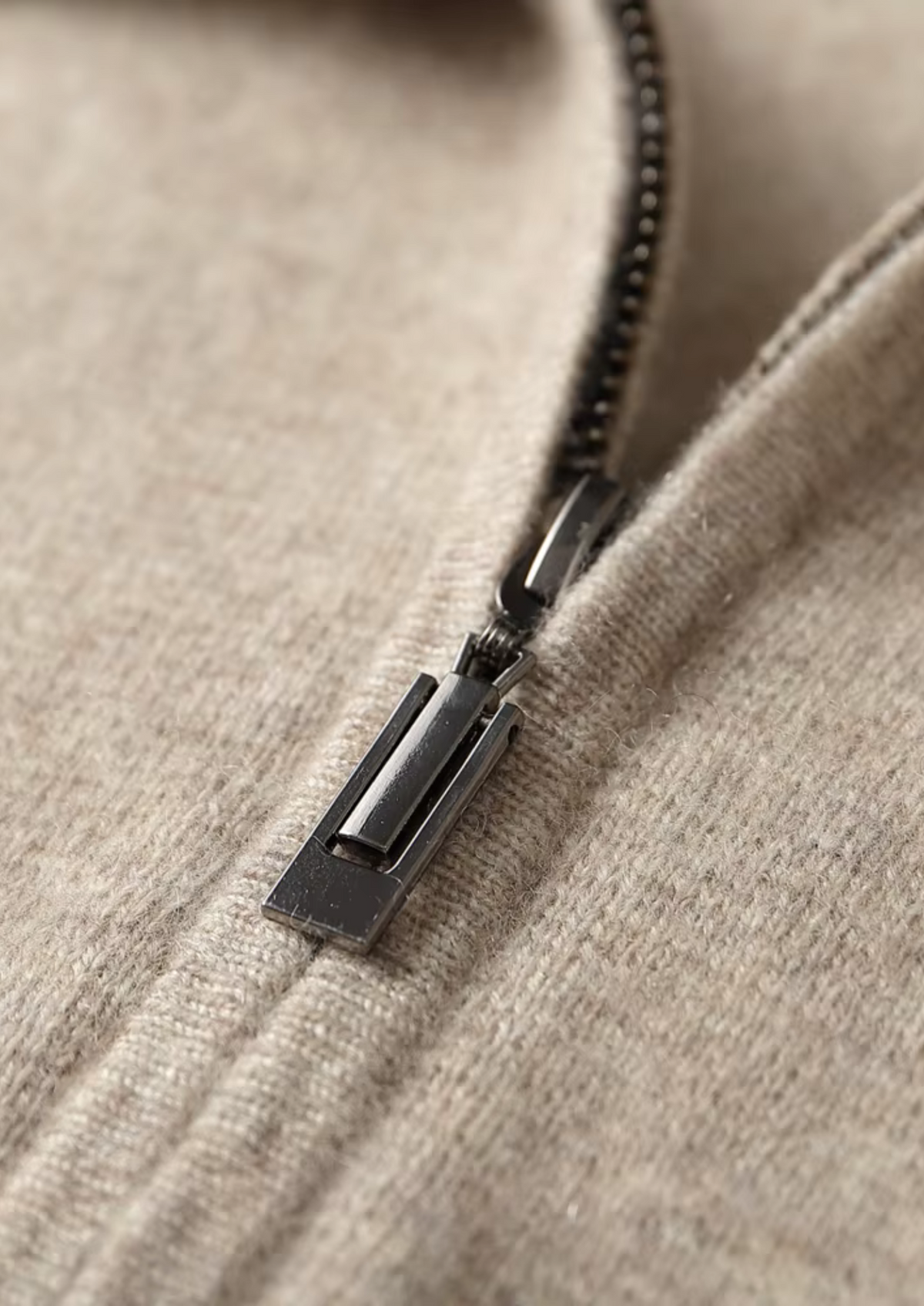 Men's Knitted Set - Zip Vest with Round Neck