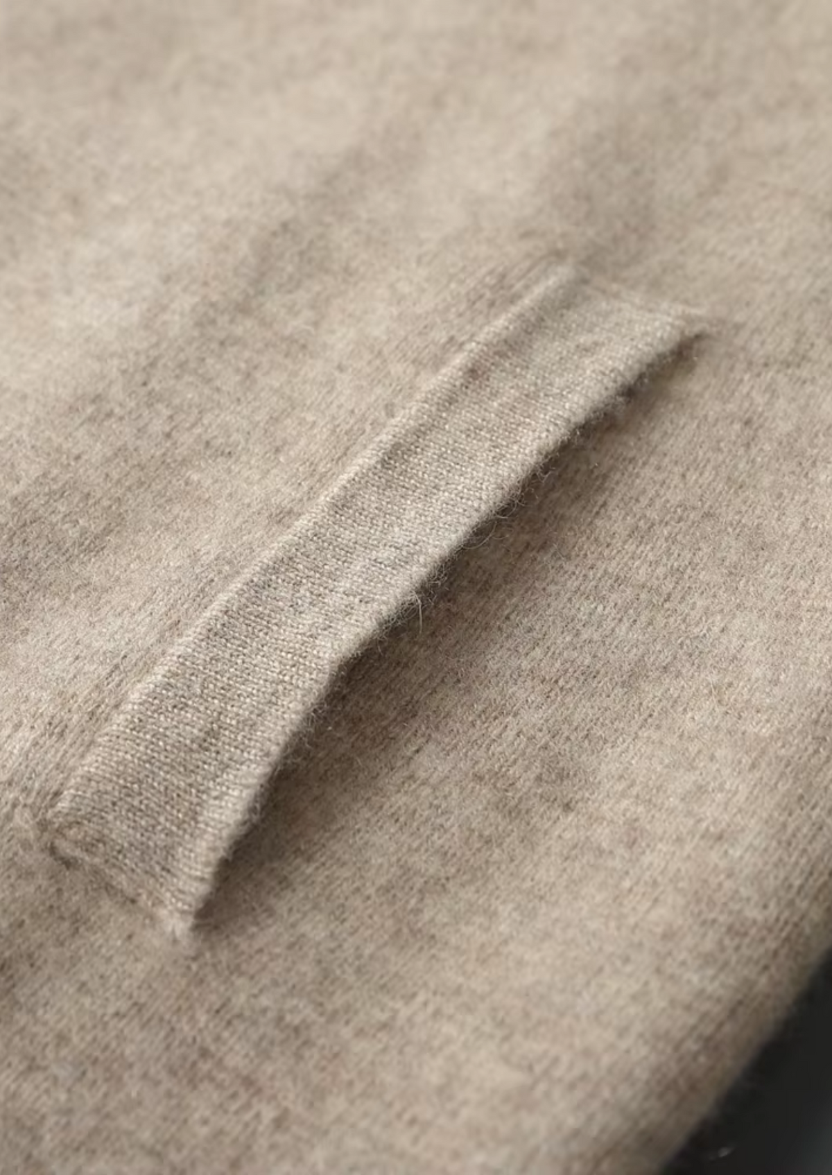 Men's Knitted Set - Zip Vest with Round Neck