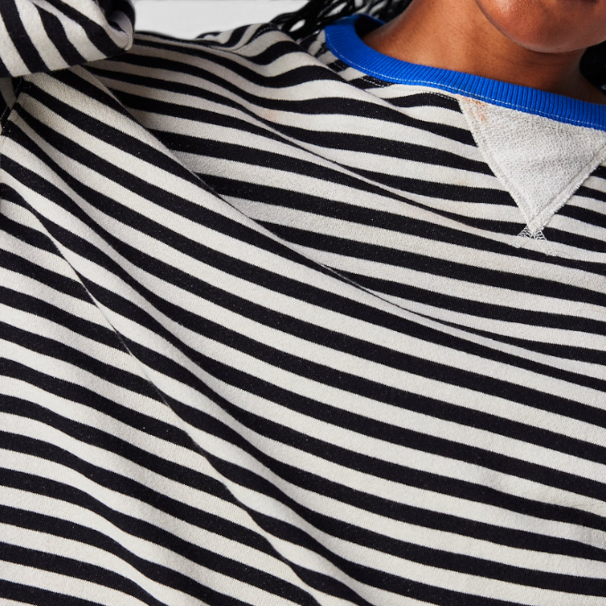 Women's Striped Crewneck Sweater - Casual Knit Top