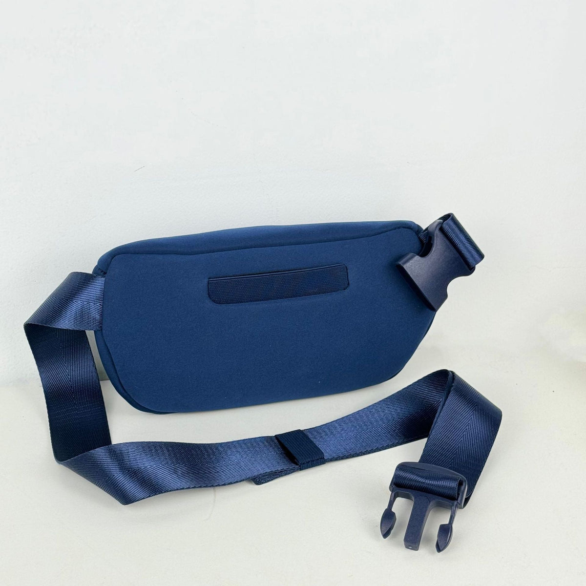 Neoprene Belt Bag – Hands-Free Crossbody Waist Pack