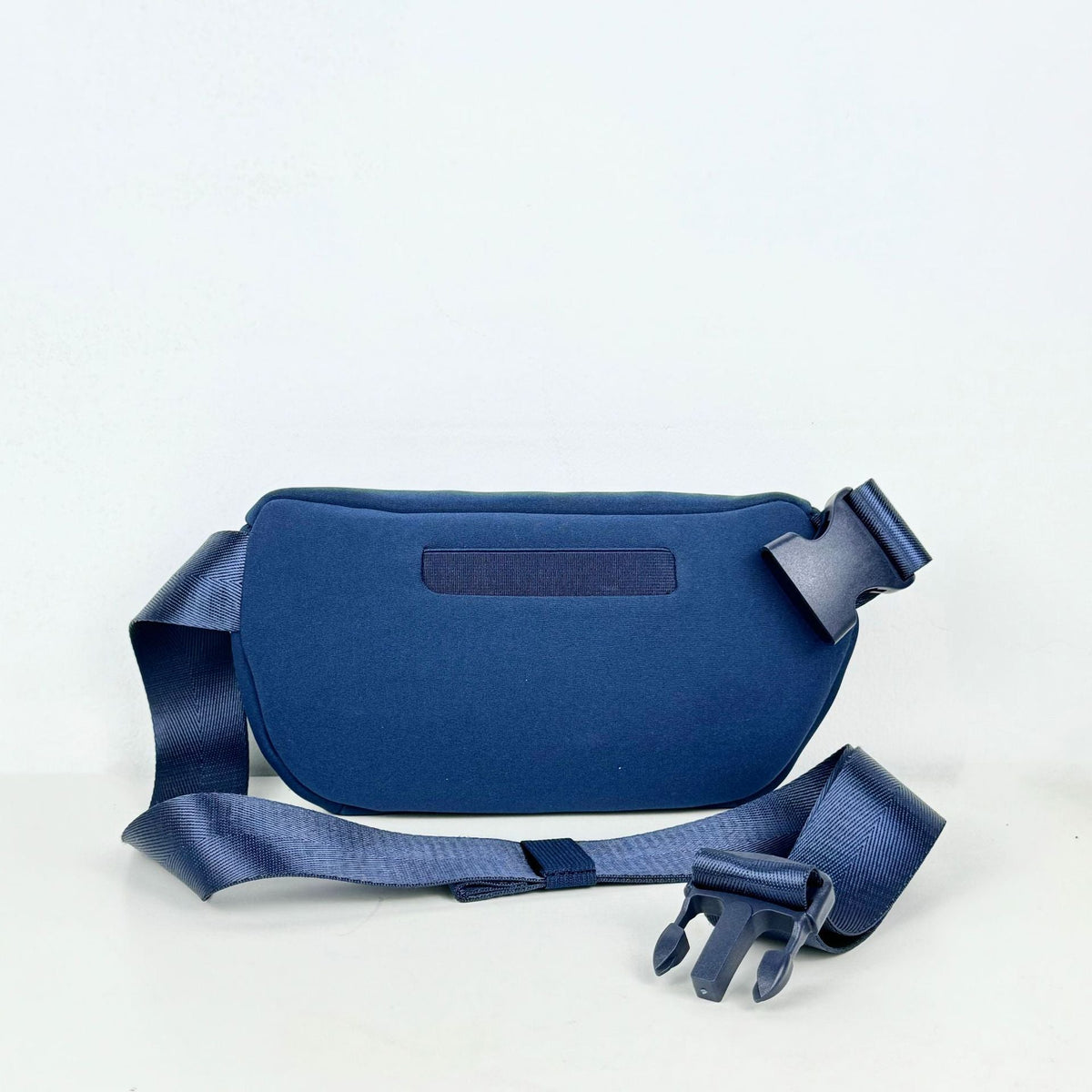Neoprene Belt Bag – Hands-Free Crossbody Waist Pack