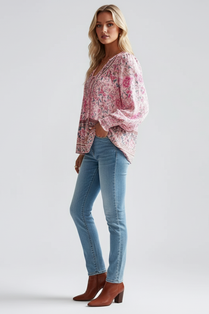 Women's Floral Pattern Blouse with Long Sleeves in Pink - View 4.0 | Roselva