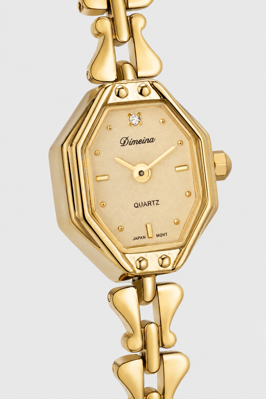 Gold-tone Women's Watch - Luxury Vintage Design