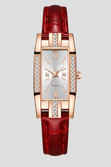 Reloj Rectangular con Cristal – Caja Arquitectónica con Correa Cosida