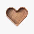 Heart-shaped wooden plates for any occasion