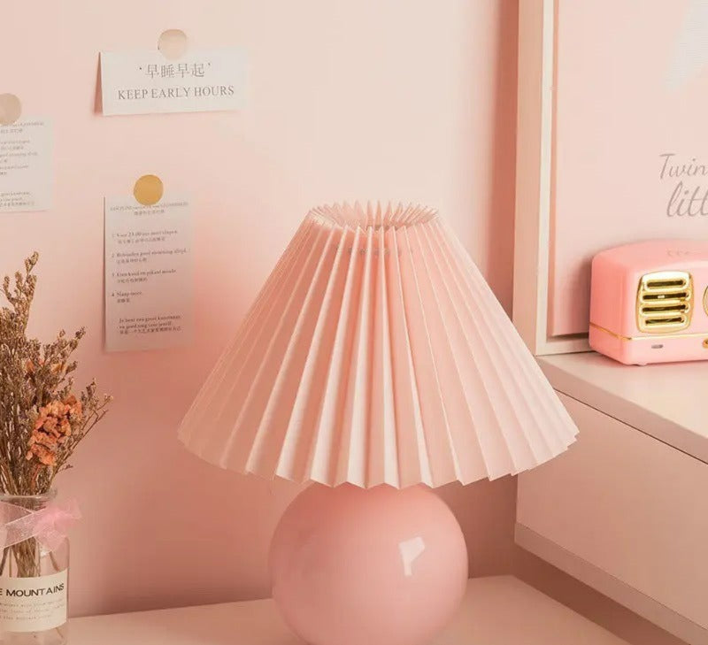Vintage Heritage Table Lamp - Pleated Shade Nightstand Light