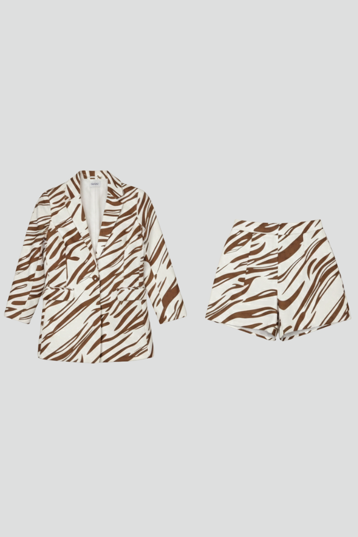 Women's Jacket and Shorts Set in Coffee | Roselva