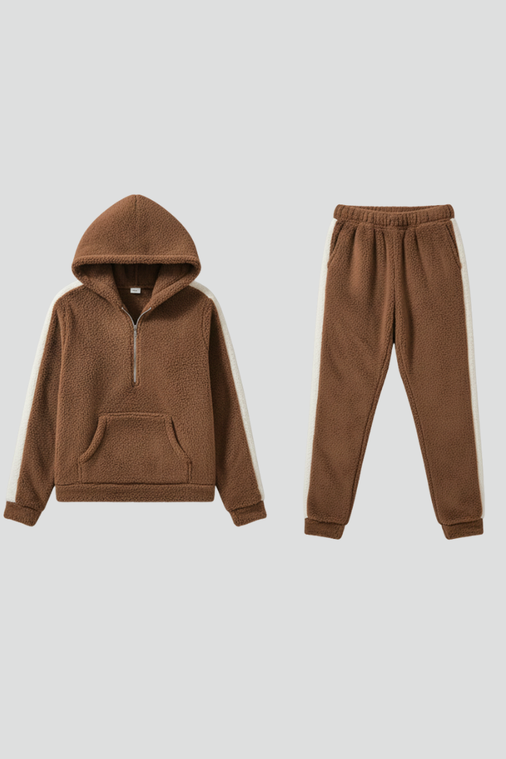 Women's Pyjama Set with Loose Fit and Classic Style in Brown | Roselva