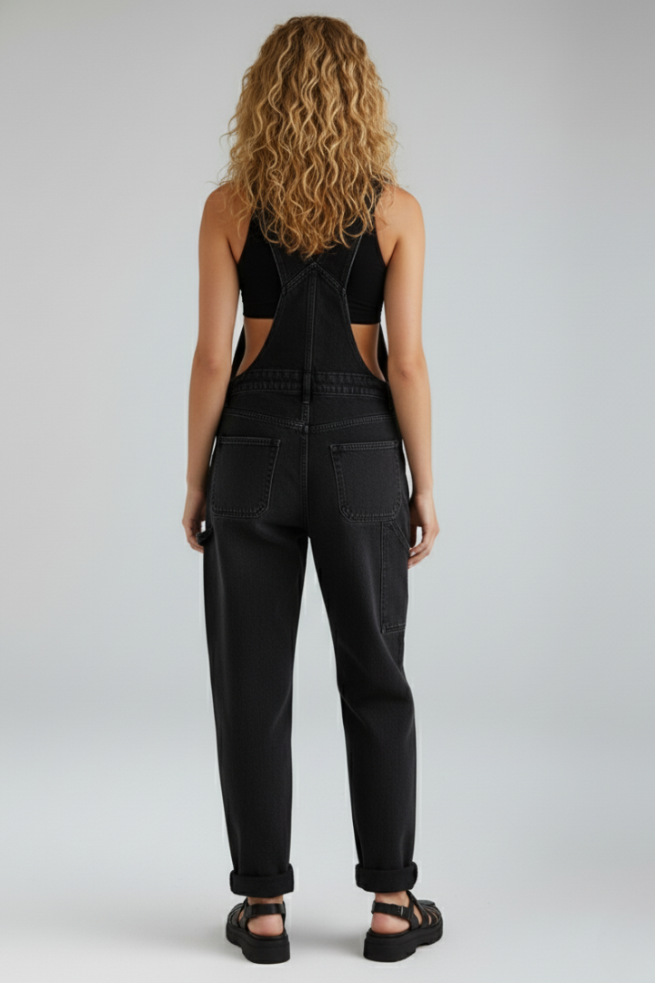 Women's Loose-Fitting Jumpsuit in Black - View 5.0 | Roselva