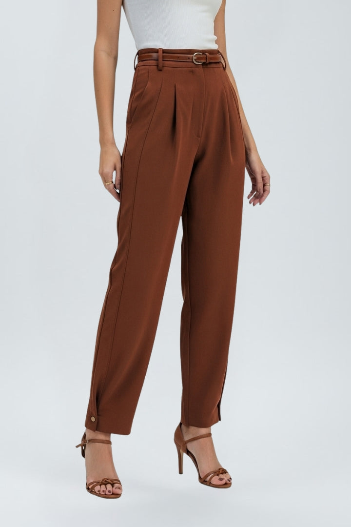 Women's High-Waisted Tapered Trousers in Green - View 6.0 | Roselva