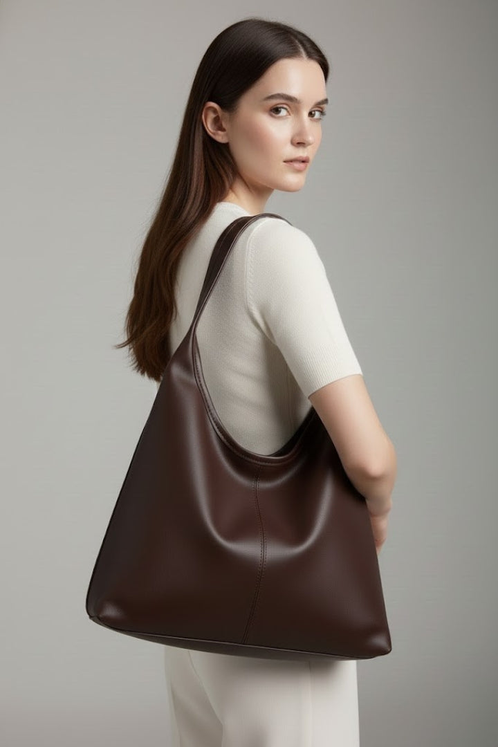 Women's Bag with Spacious Interior in Coffee - View 6.0 | Roselva