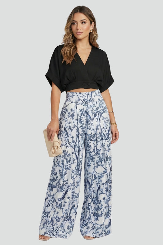 Women's Two-Piece Set with V-Neck Top and Wide Leg Trousers in Black - View 4.0 | Roselva
