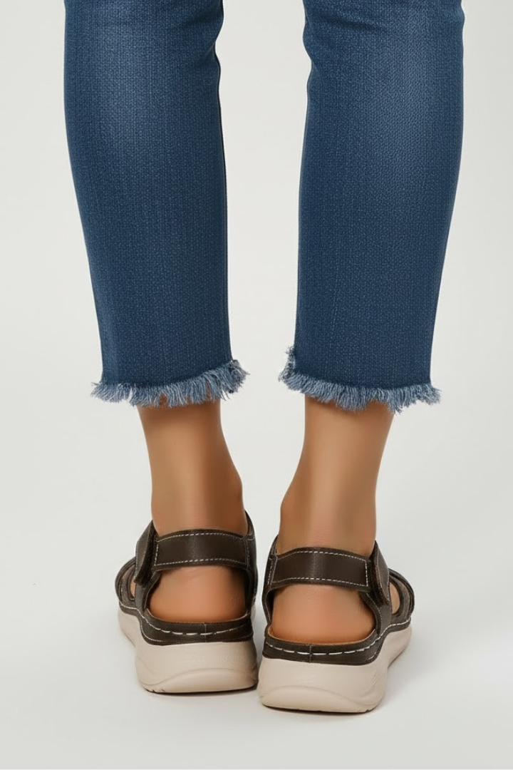 Women's Buckle Sandals – Open-Toe Summer Slip-On Shoes