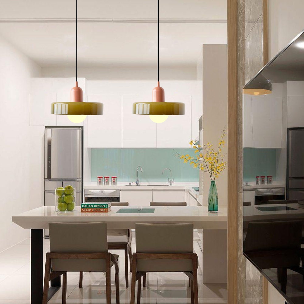 Bauhaus hanglamp van gekleurd glas