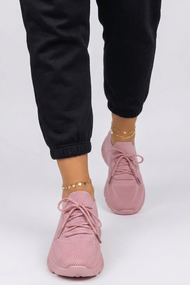 Women's Sports Shoes with Laces and Textured Sole in Black - View 9.0 | Roselva